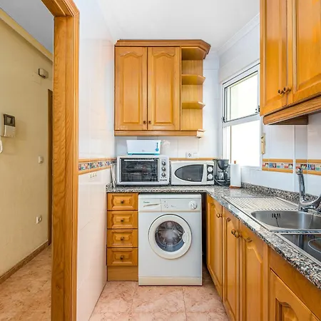 Marinasunbeach Ramon Gallud 166 Appartement